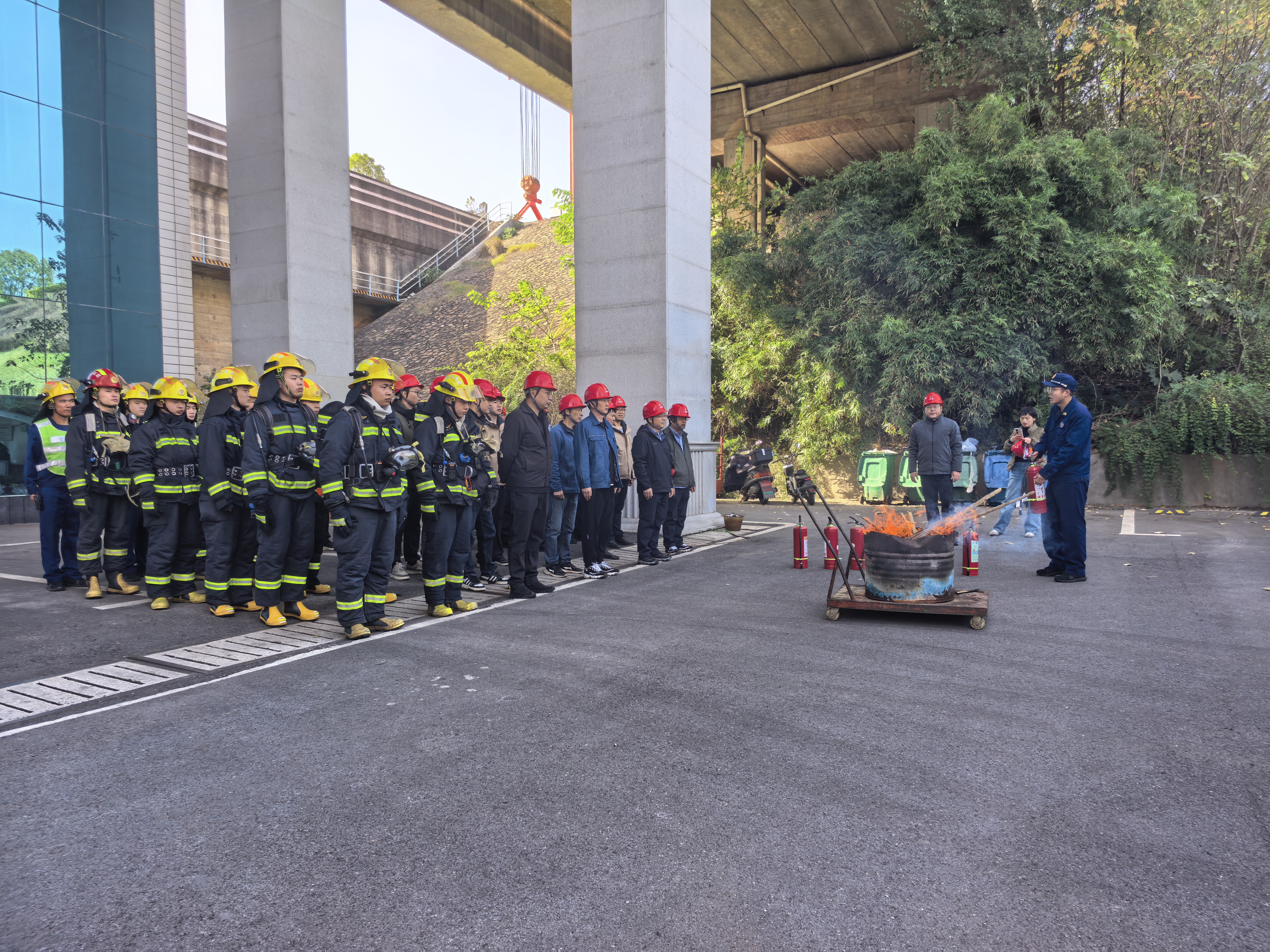 消防賦能保生產(chǎn) 平安護(hù)航促發(fā)展——株洲航電分公司扎實開展2025年消防宣傳月系列活動