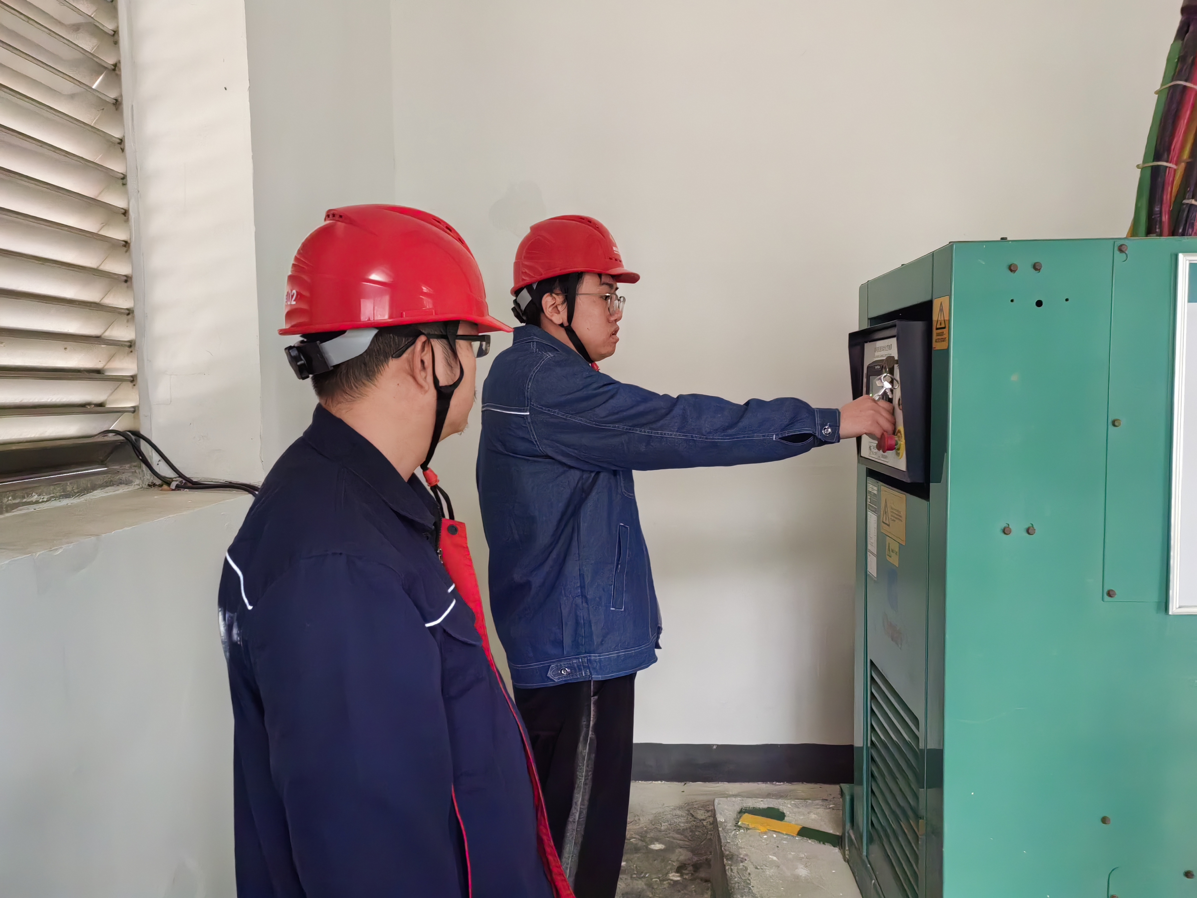 未雨綢繆筑防線 實戰(zhàn)演練保安全——蟒塘溪水電站圓滿完成全廠停電應(yīng)急演練